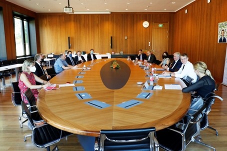 Pressekonferenz zur „Willy Robert Pitzer Stiftungsprofessur für Molekulare...