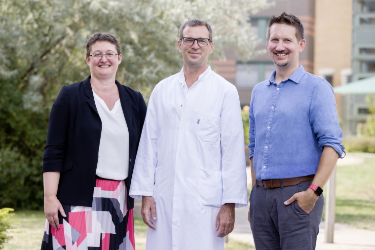 (v.l.n.r.): Monika Skiba (Geschäftsführende Vorständin des HEH), Priv.-Doz....