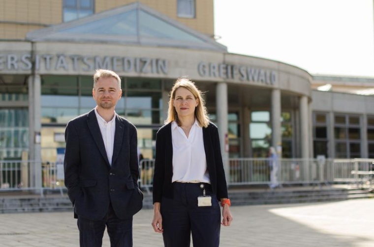 Prof. Dr. Elke Krüger und PD Dr. Frédéric Ebstein. Foto: Laura Schirrmeister