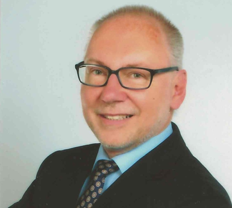 Prof. Dr. Kai Schulze-Forster