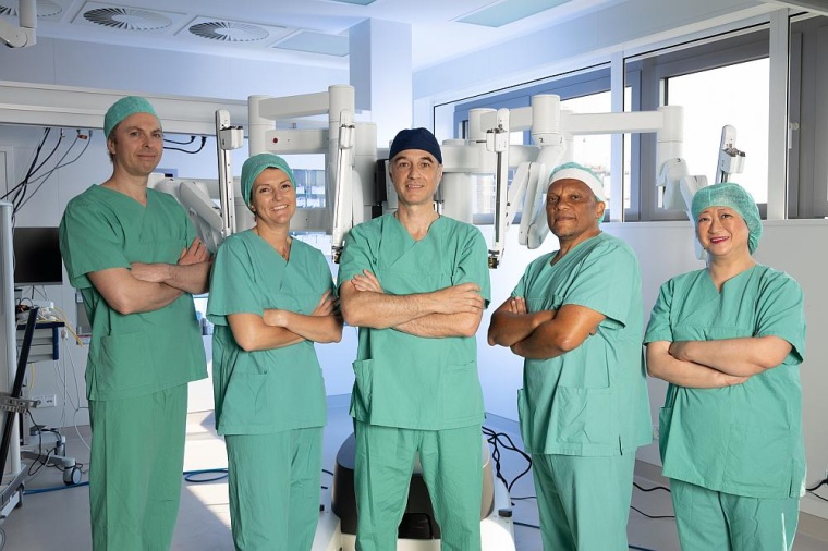 Das OP-Team im Marien-Hospital Düsseldorf, Foto: Marien-Hospital