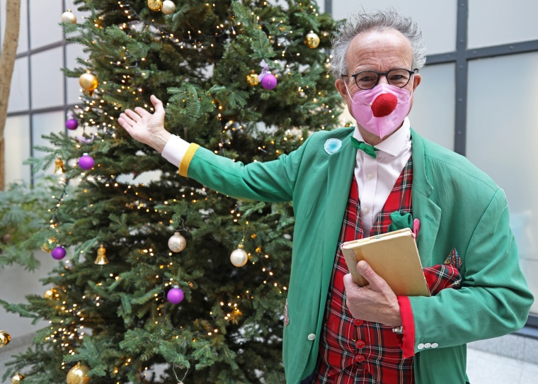 Nicht nur Clinic-Clown, sondern für viele auch ein Weihnachtsengel: Christoph...