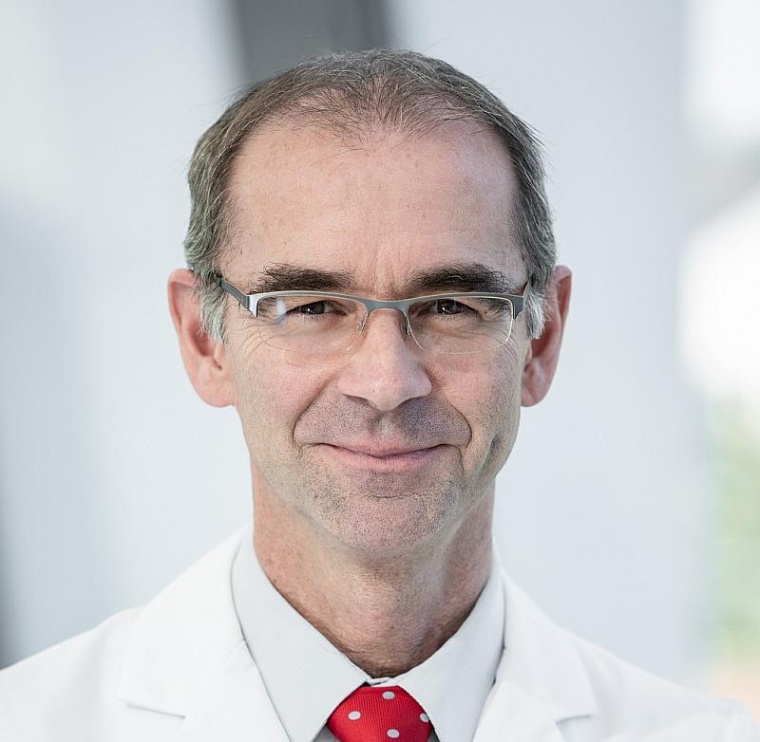 Prof. Dr. Wolfgang Janni, Ärztlicher Direktor der Klinik für Frauenheilkunde...