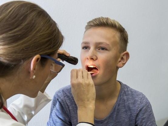 Mandeloperationen: WIdO-Auswertung zeigt große Unterschied bei...