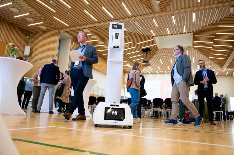 HanDiRob auf bei einer Interreg-Konferenz in Korsør (Dänemark) im vergangenen...