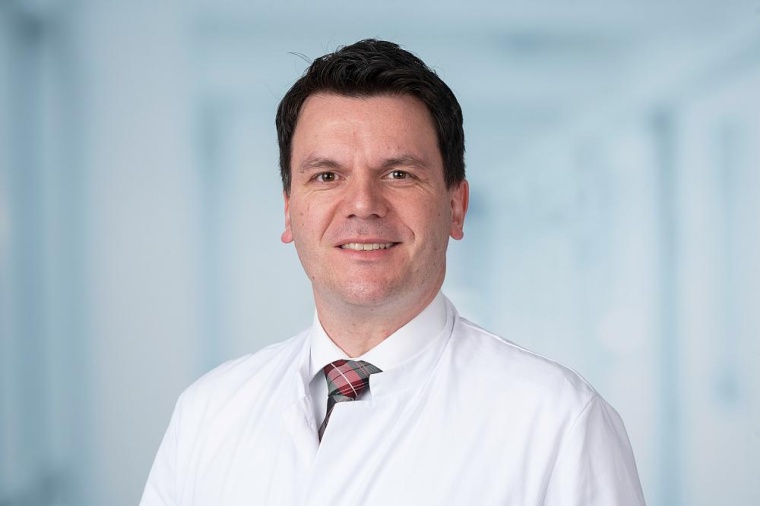PD Dr. Thomas Ach, Leitender Oberarzt und stellvertretender Klinikdirektor der...