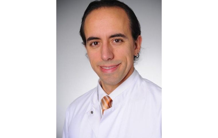 Univ.-Prof. Janne Vehreschild, Sprecher von NAPKON und Infektiologe an der...