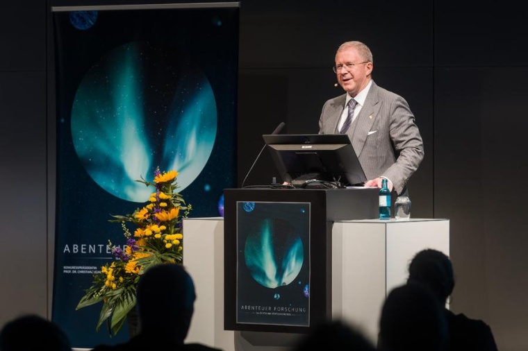 Der Alfred Breit-Preis der Deutschen Röntgengesellschaft wurde an Prof. Dr....