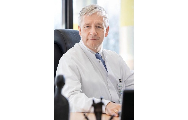 Prof. Dr. Gernot Marx, Leiter der Klinik für Intensivmedizin und Intermediate...