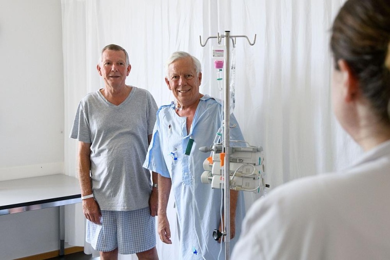 Eine Niere für den Bruder. Schon kurz nach den Operationen waren Spender und...