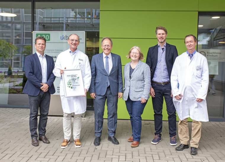 UKB als erstes Zentrum für Personalisierte Medizin in NRW zertifiziert: (v....