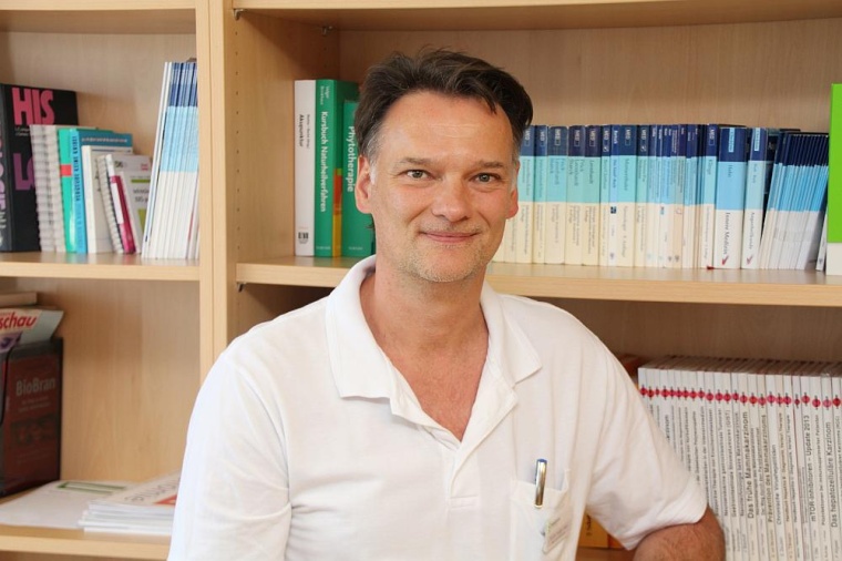 PD Dr. med. Holger G. Hass kehrt wieder als Chefarzt an die Paracelsus Klinik...
