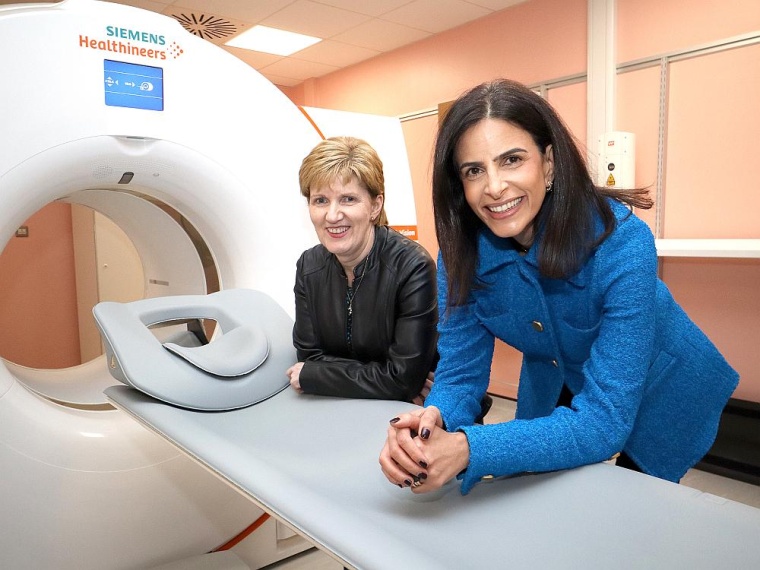 Bernie Owens, stellvertretende Geschäftsführerin des Belfast Health and...