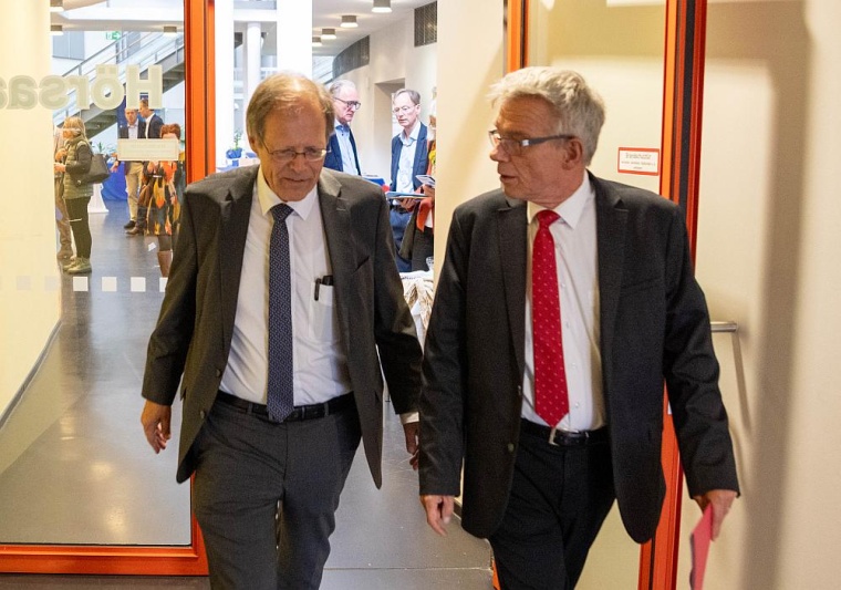 Intensive Diskussionen zur Finanzierbarkeit der teuren Gentherapie beim UKB-...