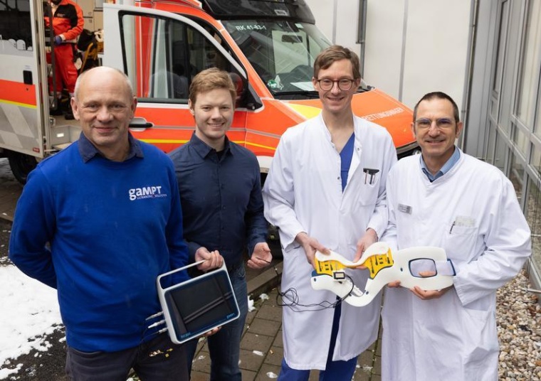 Der Brainsaver und seine Entwickler: Projektleiter PD Dr. Karsten Lenk,...