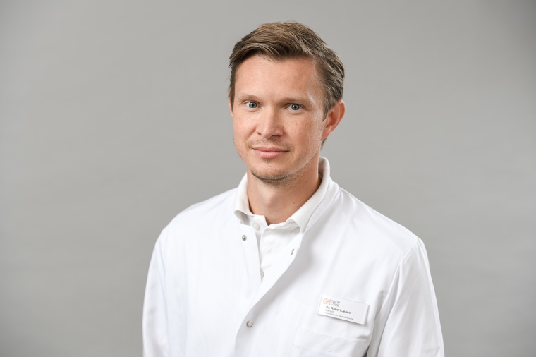 Dr. Robert Jenner
Foto: Schön Kliniken