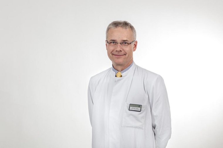 Prof. Dr. Martin Trepel möchte Krebsbehandlung von Patienten...
