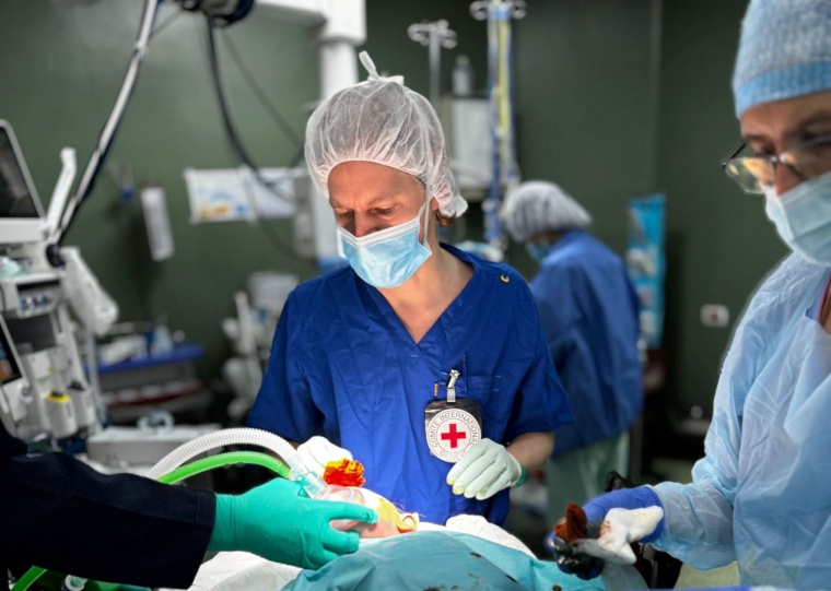 Plastisch-chirurgischer Einsatz in Rafah, Gaza:Dr. Jan Wynands (Mitte)...