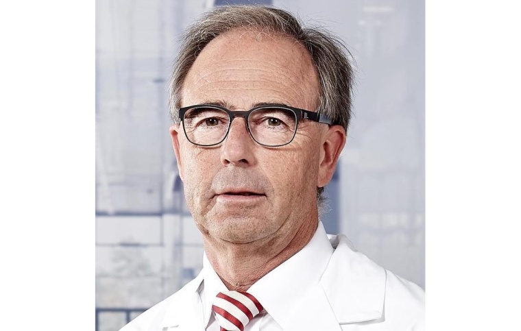 Prof. Hubert Schrezenmeier, Foto: Uniklinikum Ulm