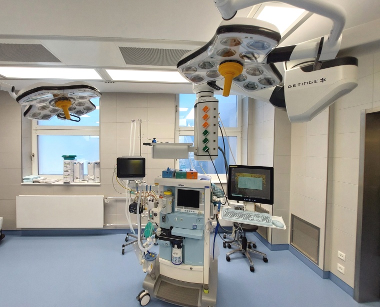 Blick in den neuen OP-Saal. Foto: Oberhavel Kliniken/Kerstin Dolderer