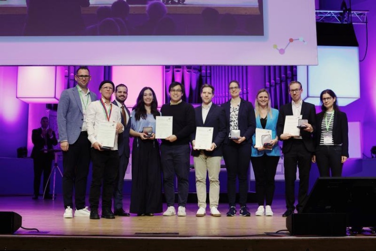 v.l.n.r.: Robert Sunjic, Dr. Jan Mehnert, Dr. Oscar Andres Retana Romero, Dr....