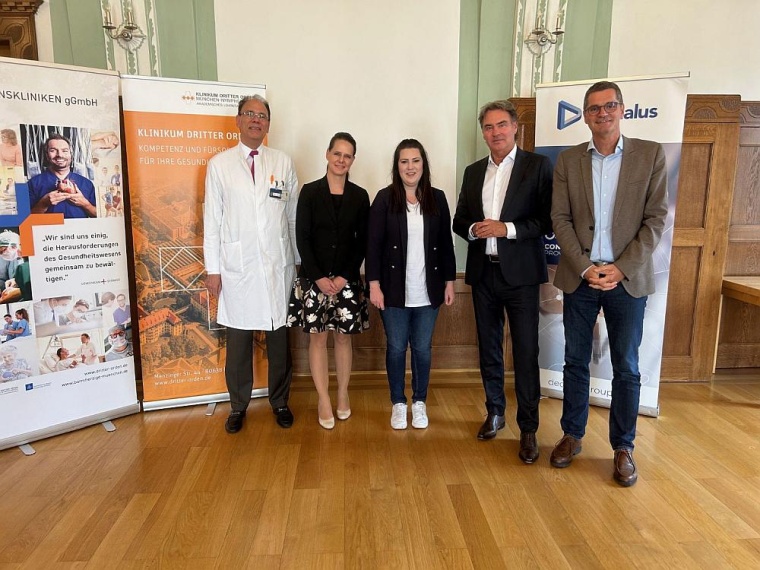 Prof. Dr. Hermann Helmberger, stellvertretender Ärztlicher Direktor des...