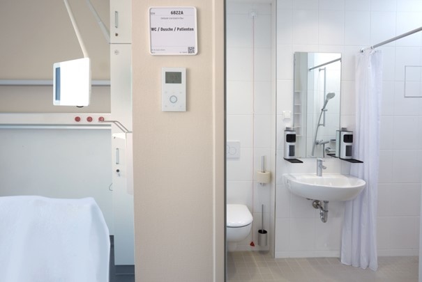 Patientenzimmer Gesetzliche Krankenversicherung, Charité Berlin. Foto:Keuco...