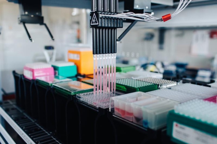 Mit der klinischen Genomsequenzierung trägt das Tübinger Institut...