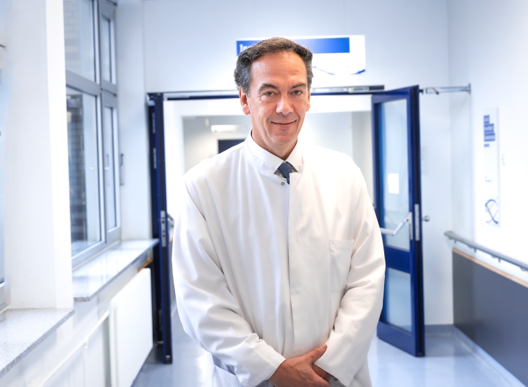 Prof. Dr. Dirk Graf ist der neue Chefarzt Gastroenterologie mit onkologischer...