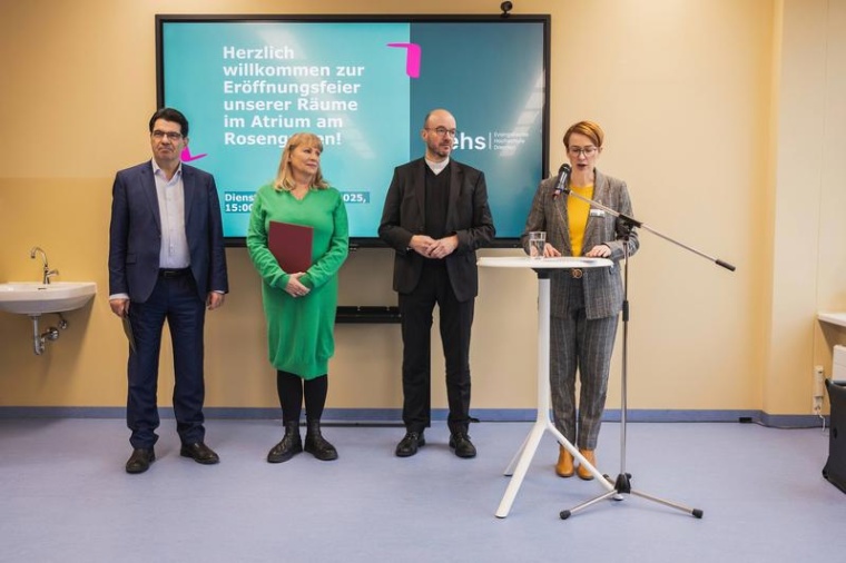 Stellv. Staatssekretär Werner, Staatsministerin Köpping, Landesbischof Bilz...