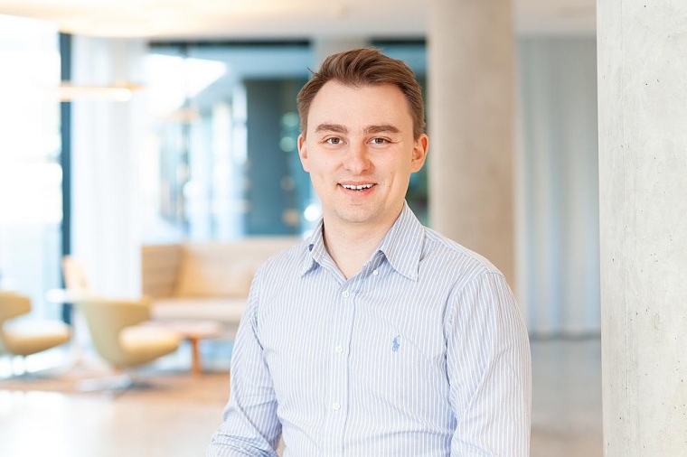 Der Autor Tim Schrick ist Produktmanager bei der Haufe Group mit tiefgreifendem...