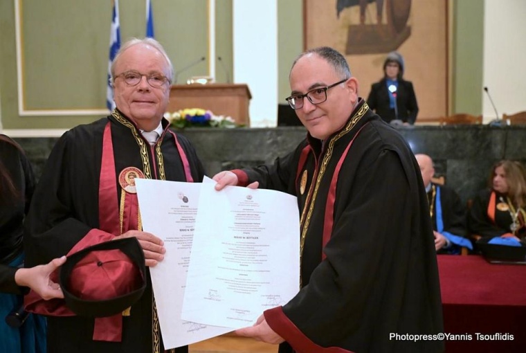 Univ.-Prof. Dr. med. Bernd Böttiger, Vorstandsvorsitzender des Deutschen Rates...
