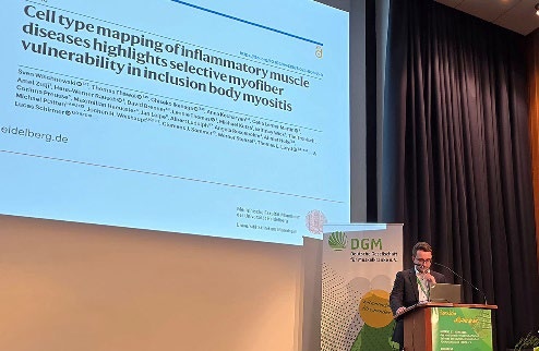 Sven Wischnewski bei der Vorstellung seiner erfolgreichen Forschungsarbeit....