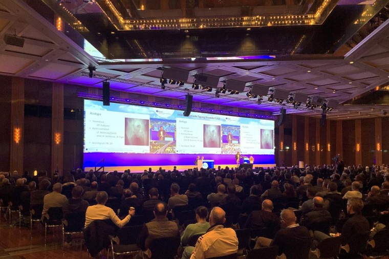 Über 2.000 Expertinnen und Experten besuchten die zweitägige Veranstaltung,...