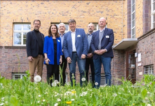 Ende April trafen sich Teilnehmende und potentielle Partner des Projekts KIMed...