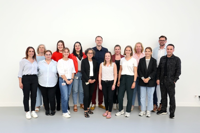 Die Teilnehmer*innen am „UKD Innovationspreis Pflege“ bei der...