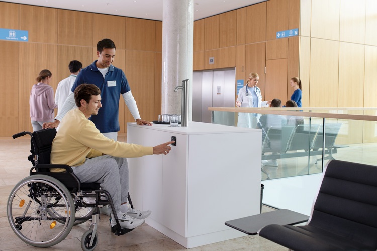 Leitungsgebundene Wasserspender von BRITA erleichtern die Wasserversorgung von...