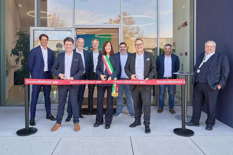 Feierliche Eröffnung: Alessandro Caprara, CEO Infection Control, Ombretta...