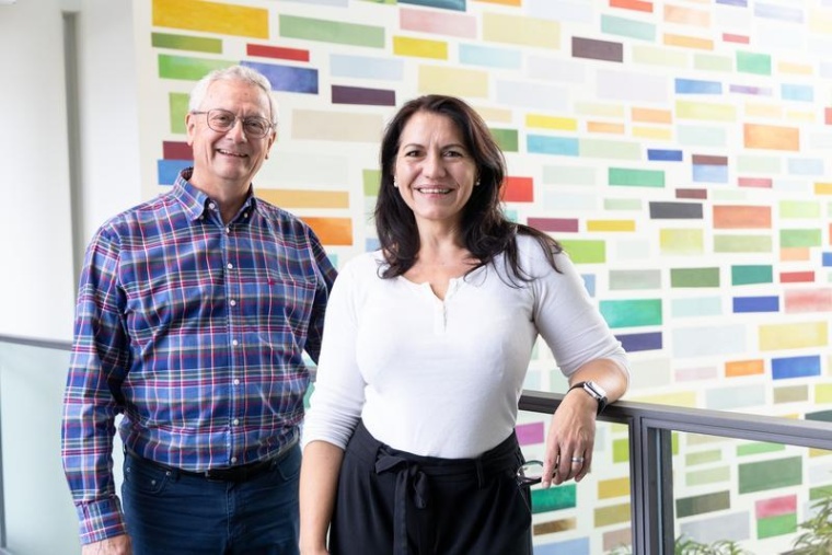 Prof. Dr. Edward Geissler (li.) und Prof. Dr. Elke Eggenhofer leiten das...