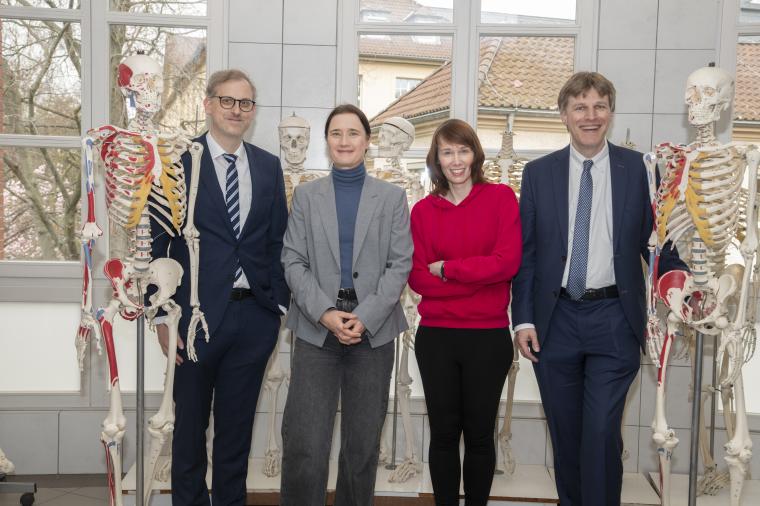 (v. l.): Das Team hinter „AnatoVisio“: Prof. Daniel Wittschieber, Direktor...