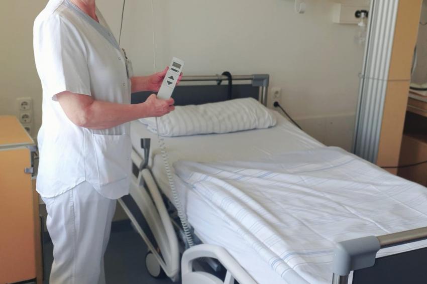 450 Vollelektrische Betten Fur Das Krankenhaus Porz Am Rhein Management Krankenhaus