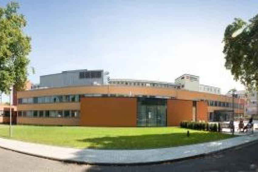 Malteser Klinikum Duisburg Zusammenveranlagung Bringt Vorteile Fur Patienten Und Mitarbeiter Management Krankenhaus